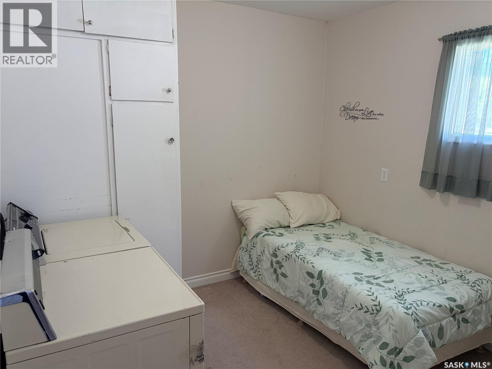 305 1st STREET NW - 23