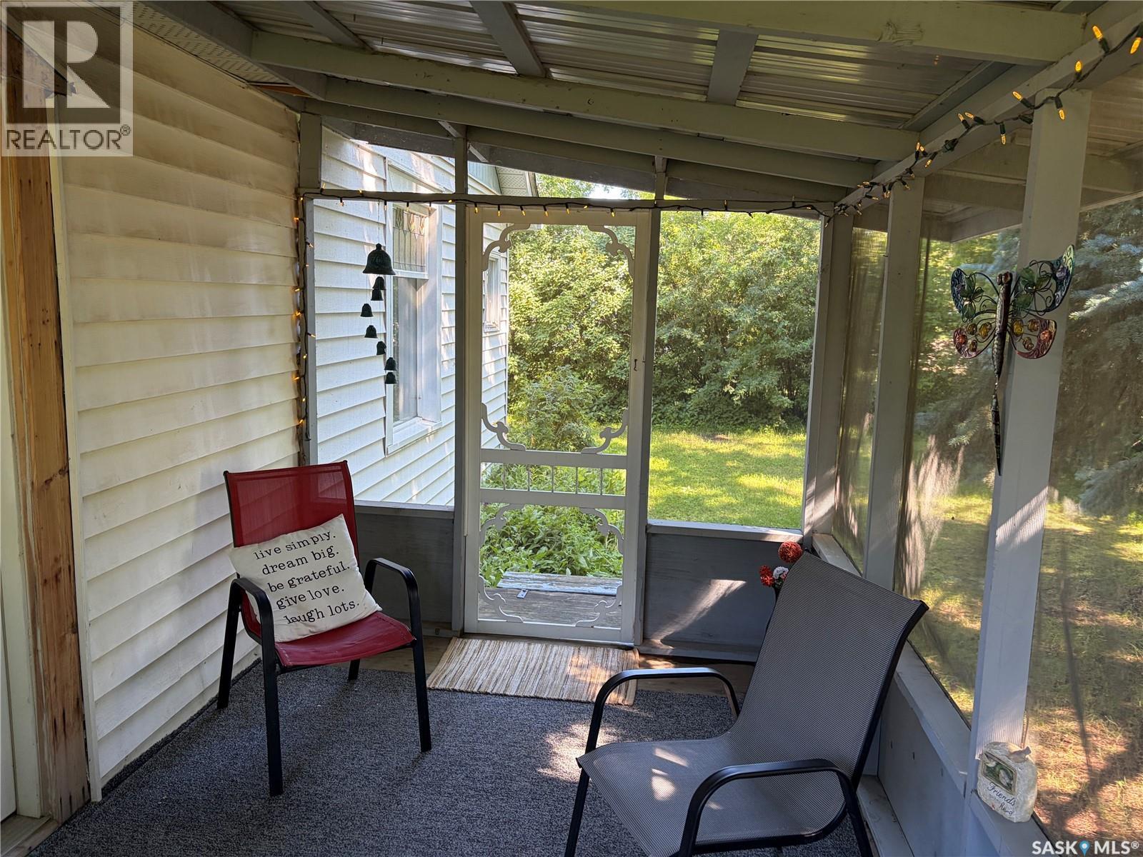 305 1st STREET NW - 33