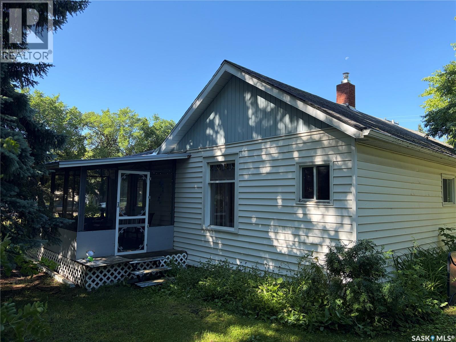 305 1st STREET NW - 34
