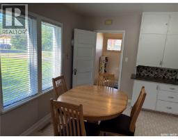 305 1st Street Nw, Wadena, SK S0A4J0 Photo 13