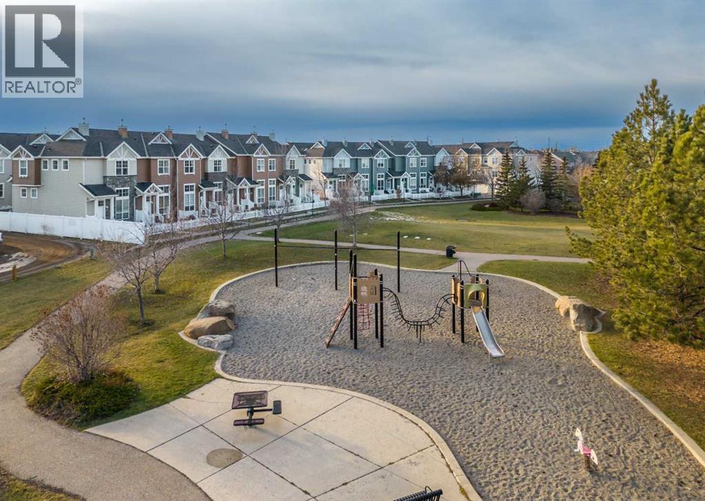249 Elgin Meadows Park SE - 34