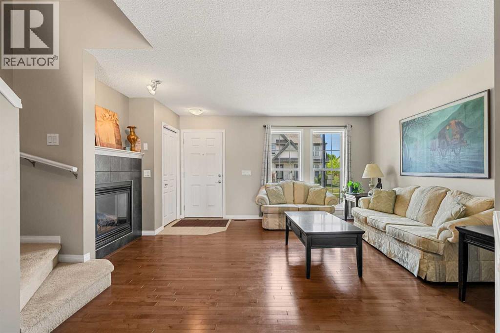 249 Elgin Meadows Park SE - 11