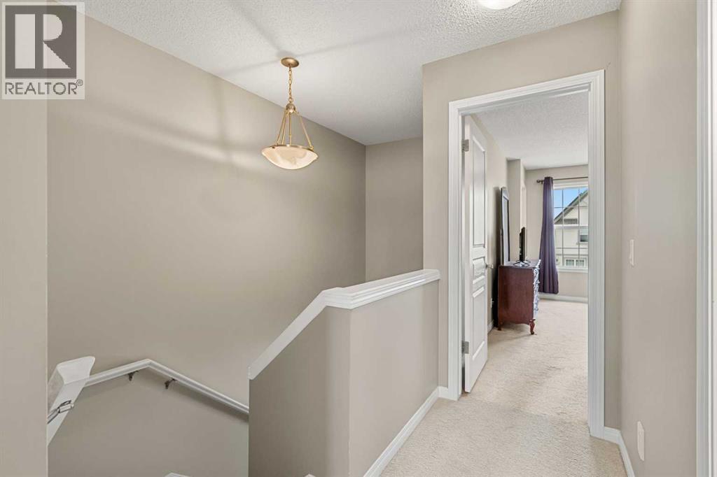 249 Elgin Meadows Park SE - 13