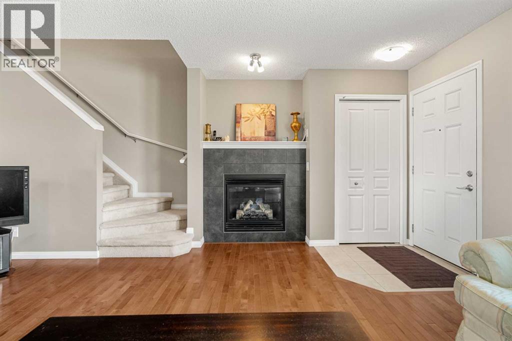 249 Elgin Meadows Park SE - 12