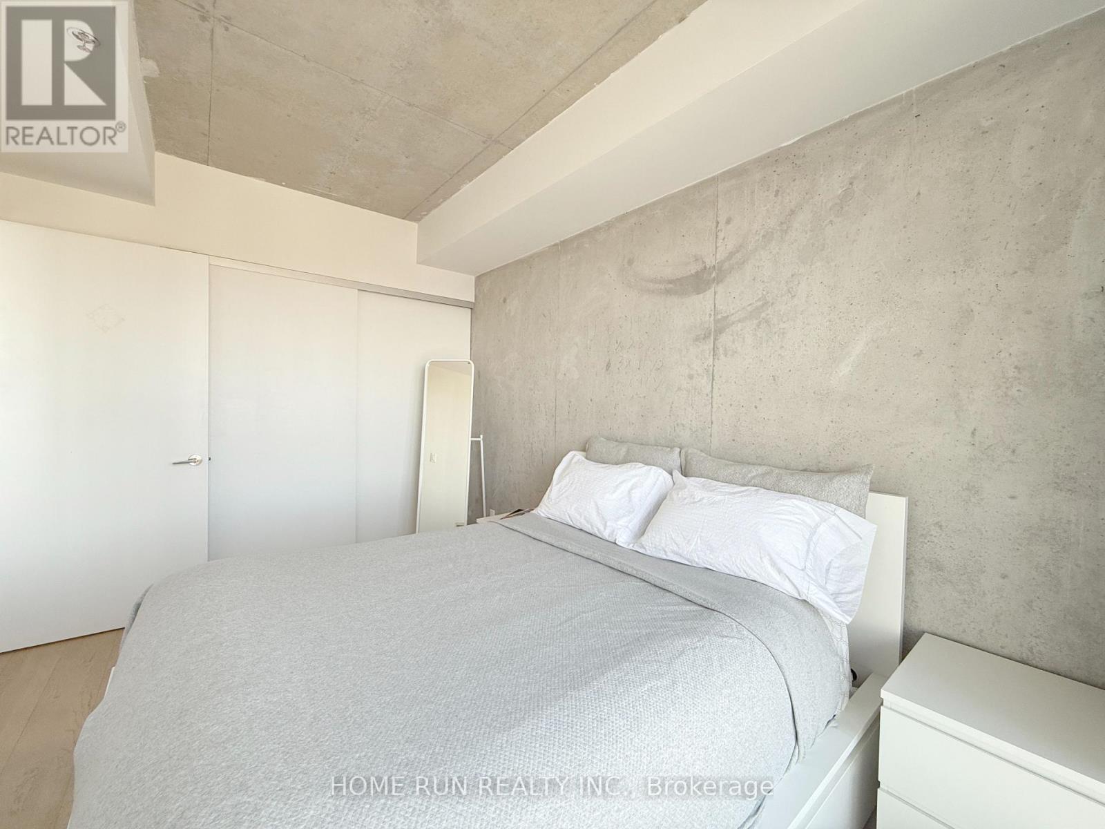 #1208 203 CATHERINE STREET - 19