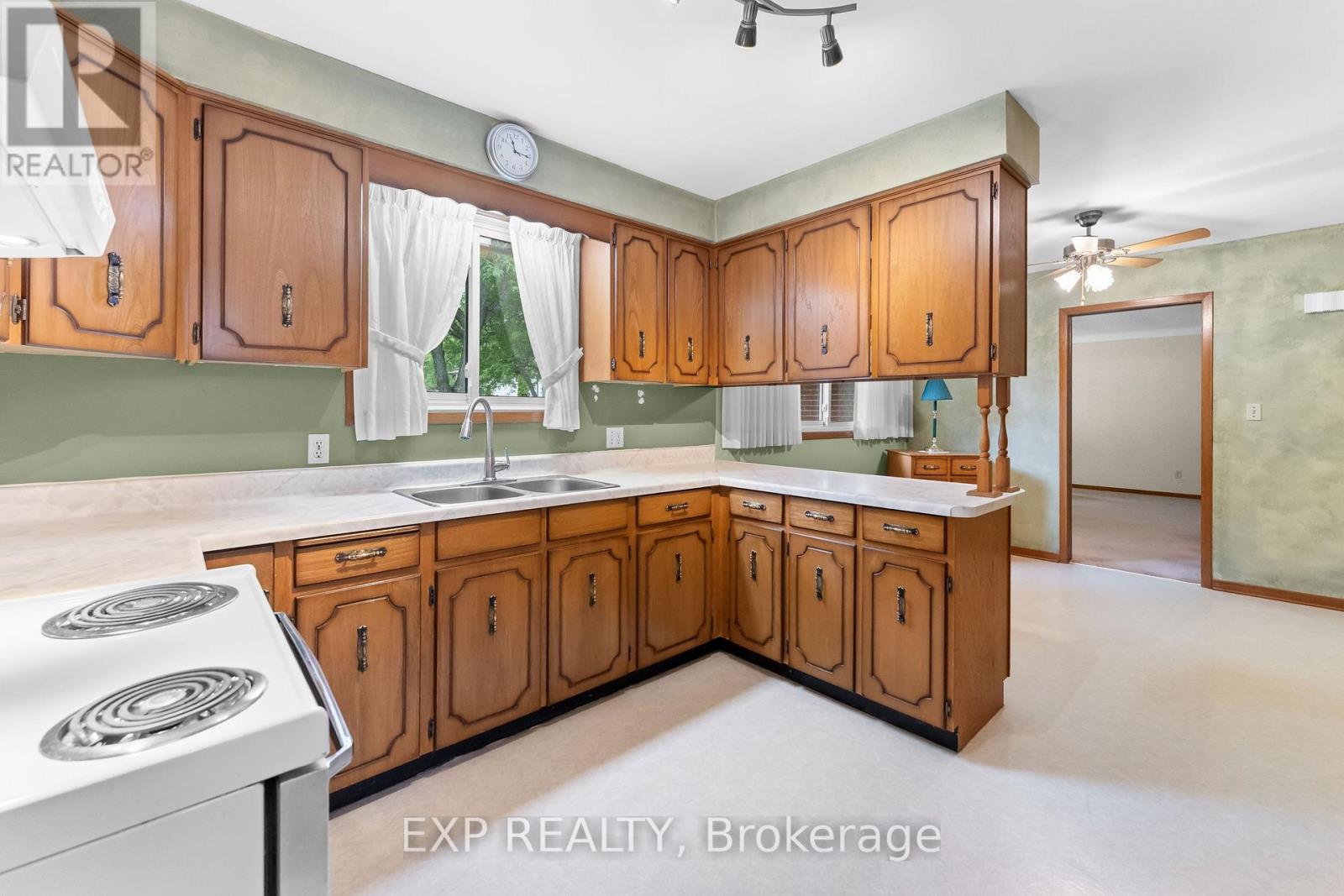 3776 PANAMA COURT - 15