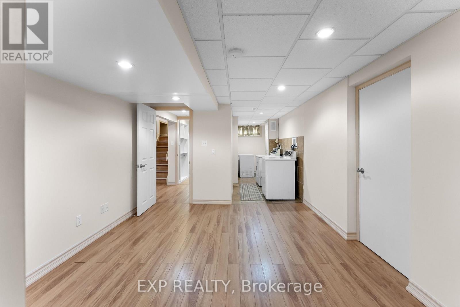 3776 PANAMA COURT - 32