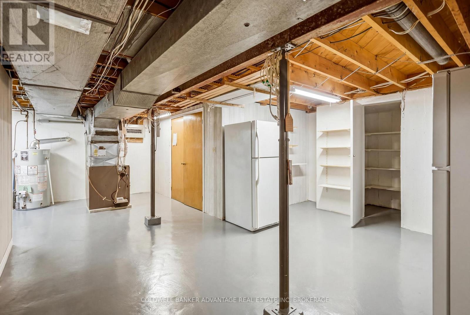 85 JAMES STREET - 27