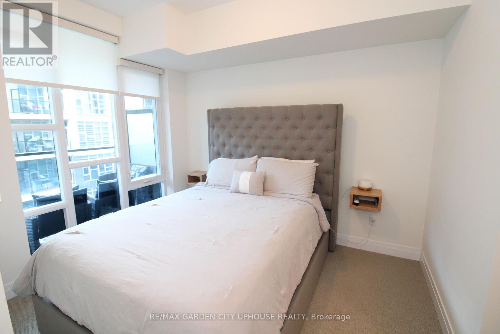 #336 16 CONCORD PLACE - 9