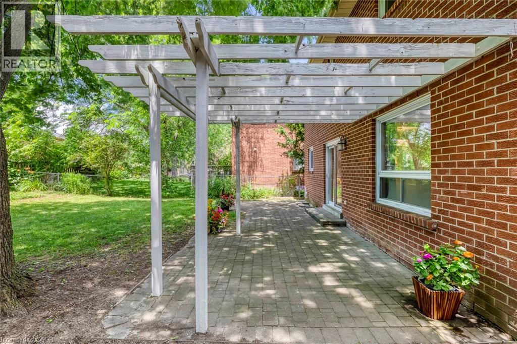 1025 VANIER Drive - 37