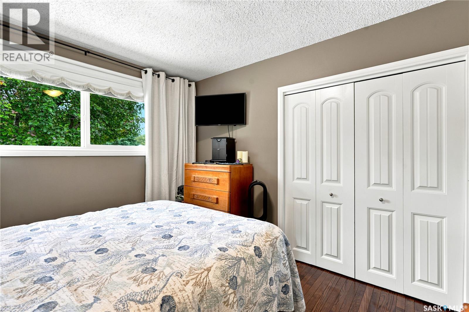 88 SPARLING CRESCENT — photo 15
