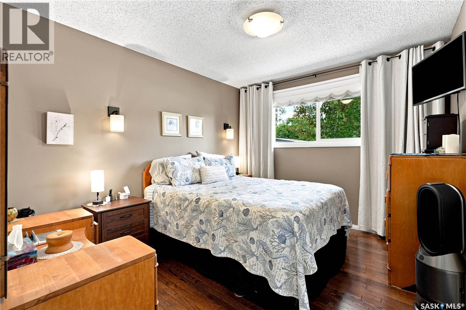 88 SPARLING CRESCENT — photo 16