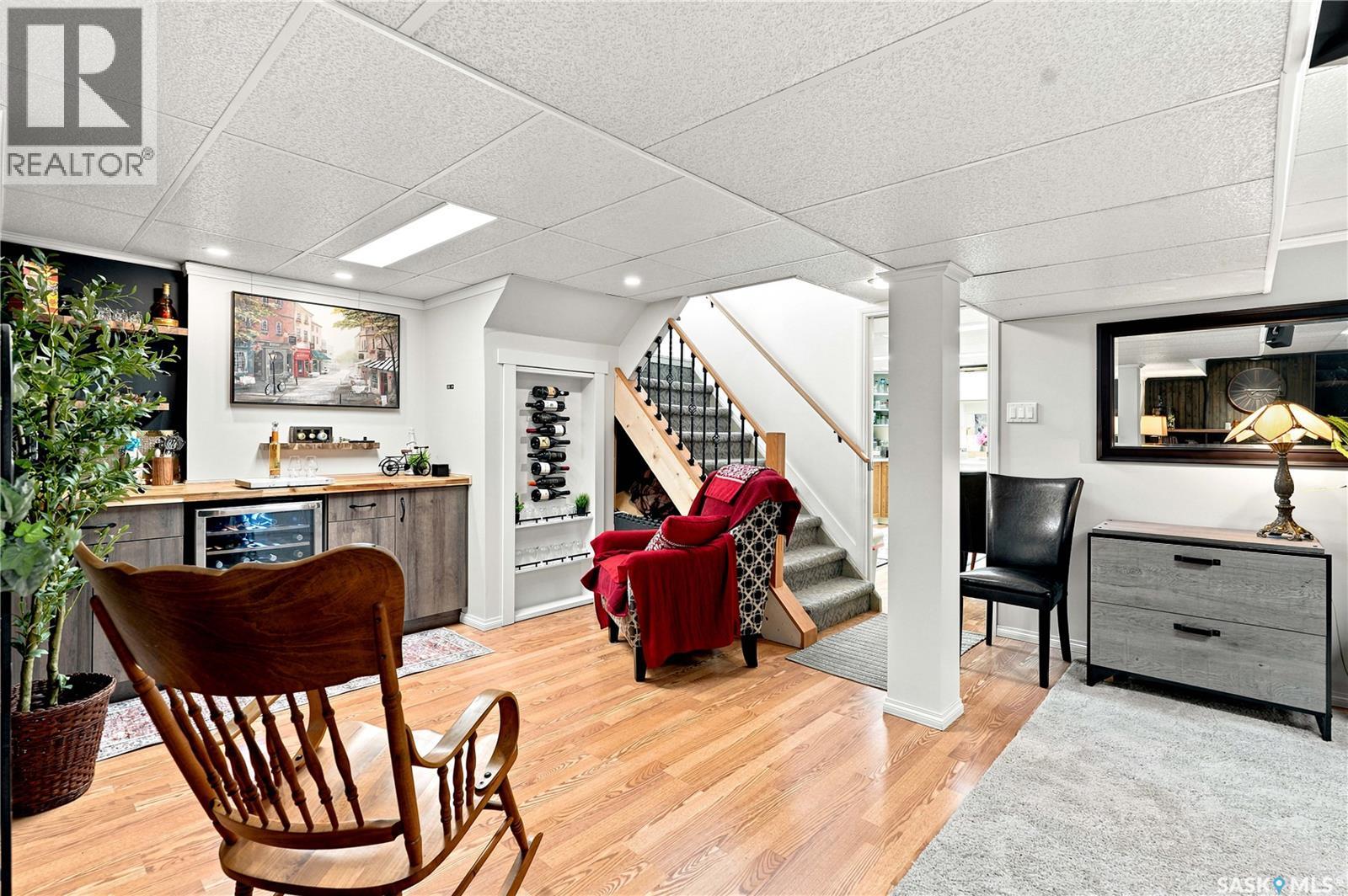 88 SPARLING CRESCENT — photo 25