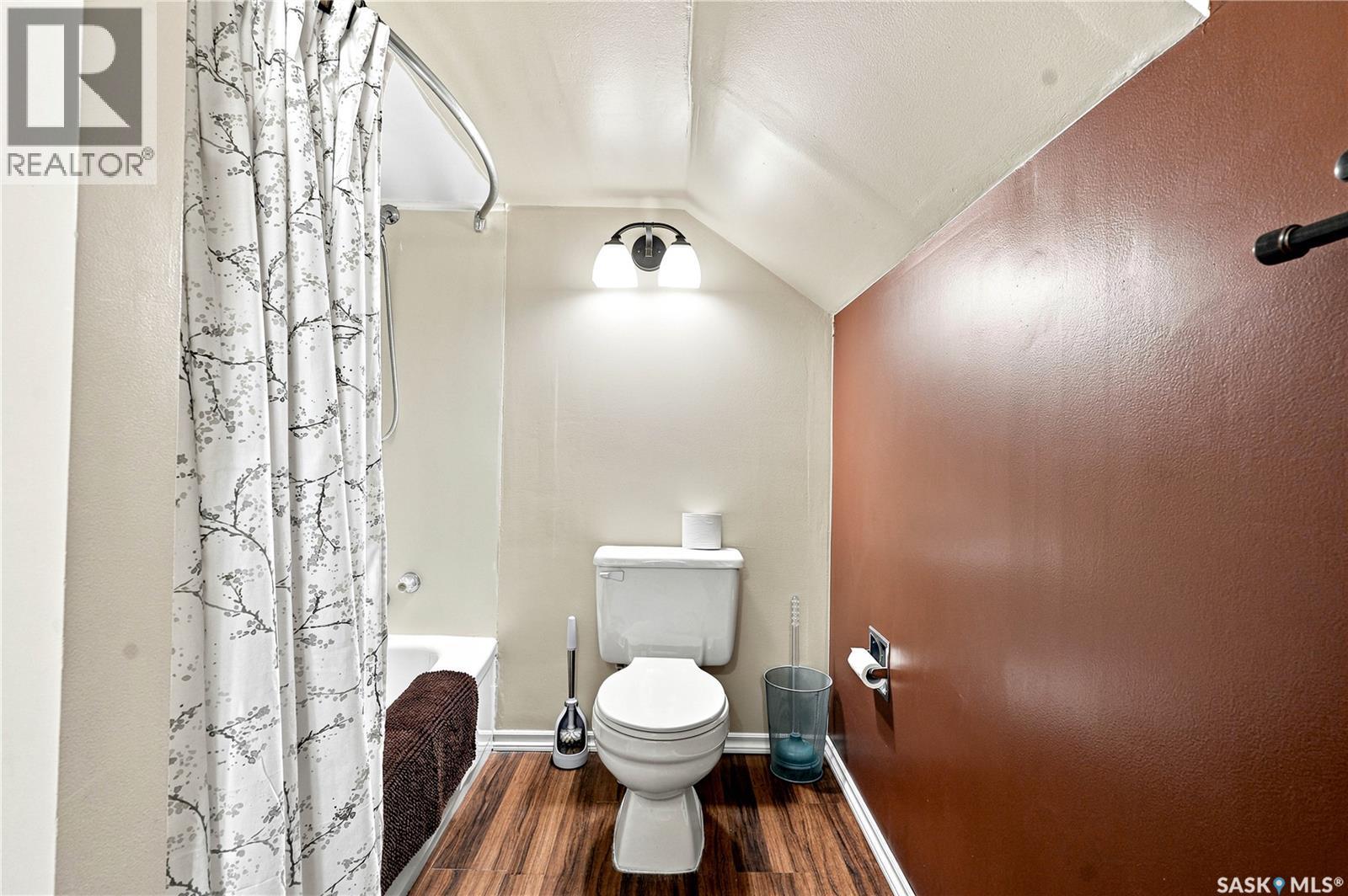 88 SPARLING CRESCENT — photo 34