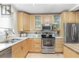 127 Mayfield Drive N, Oakville, ON L6H1K6 Photo 13