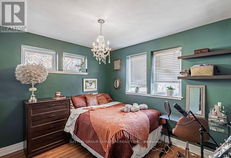 127 MAYFIELD DRIVE N - Image 31