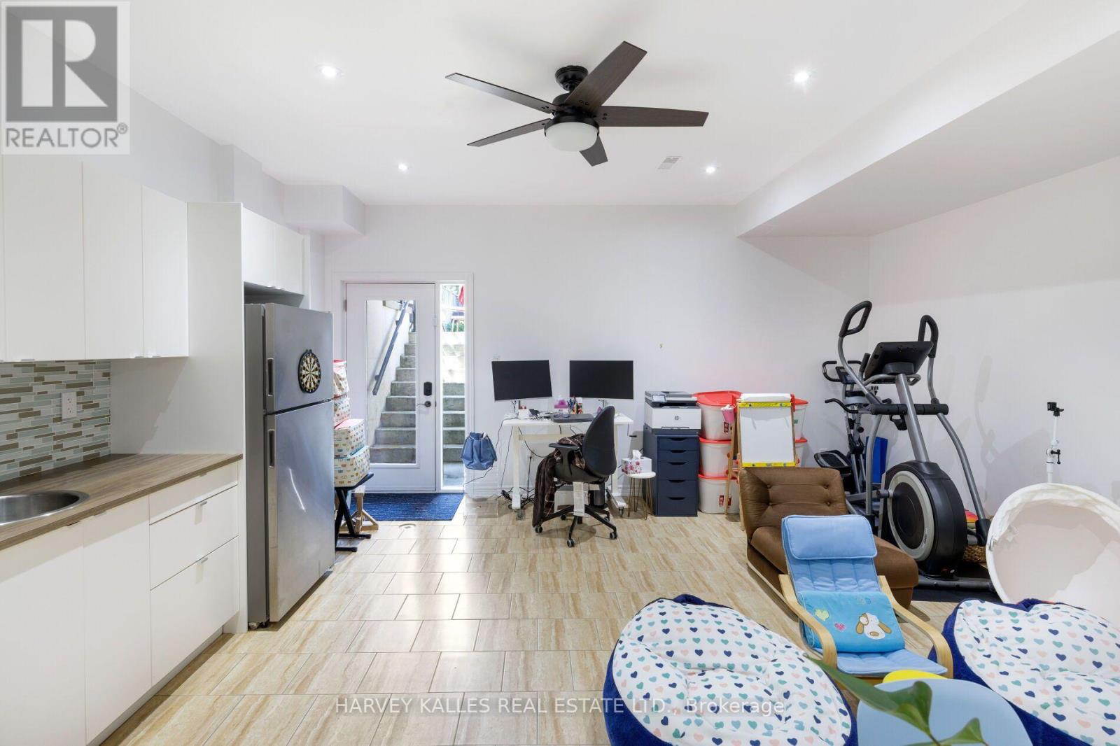 20A OWEN DRIVE - 47