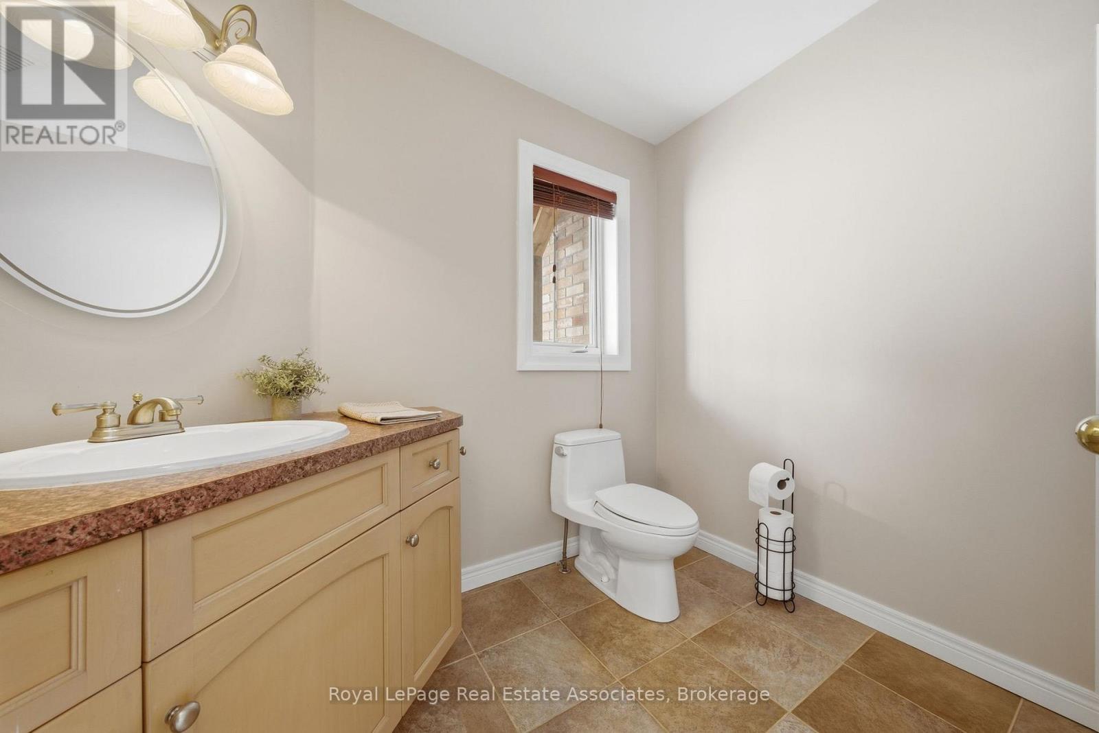 86 RIDGE ROAD E - 20