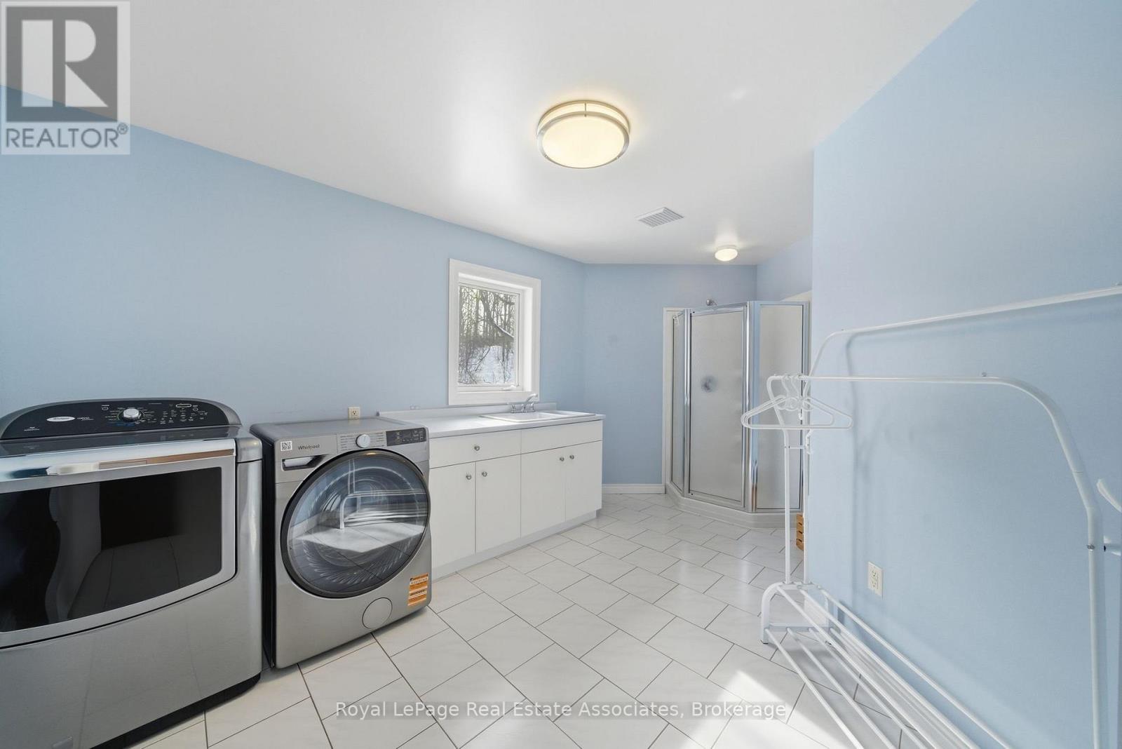 86 RIDGE ROAD E - 29