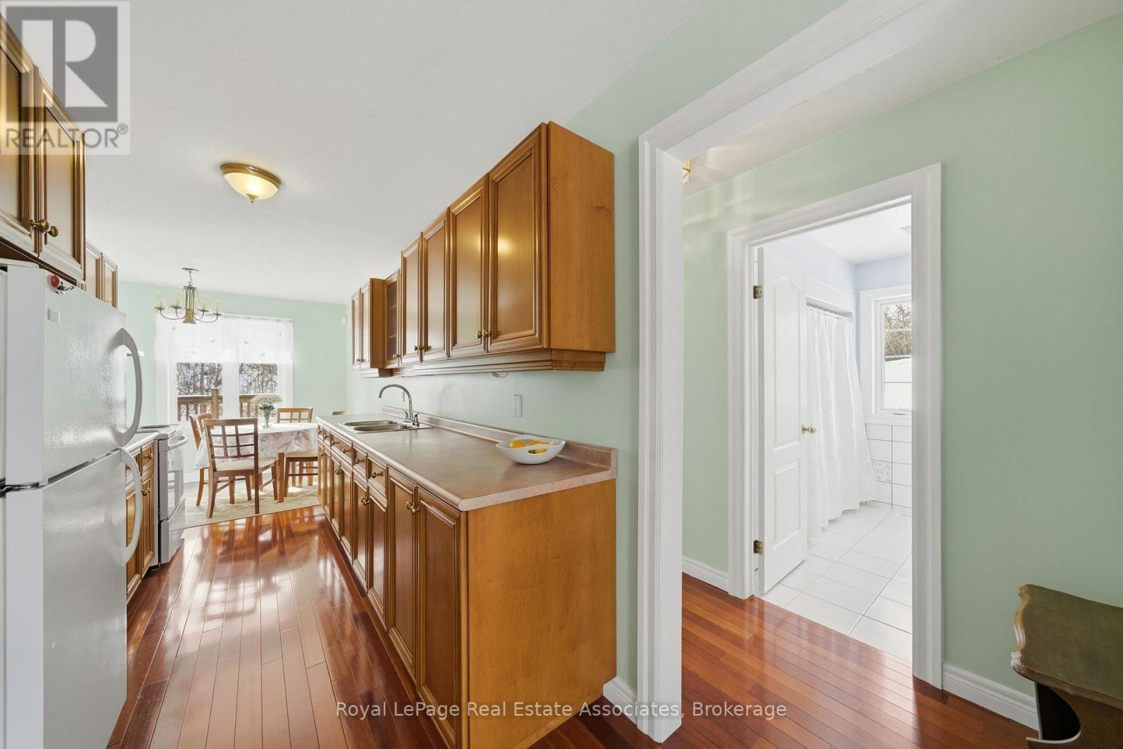 86 RIDGE ROAD E - 34