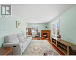 86 Ridge Road E, Grimsby, ON L3M4E7 Photo 32