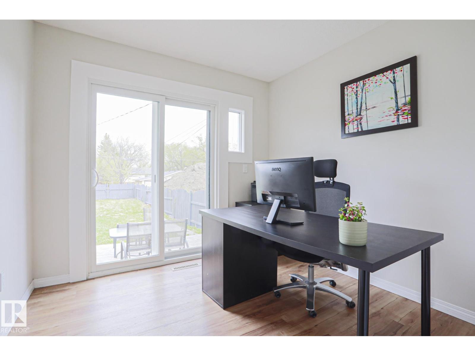 9523 151 ST NW - 21