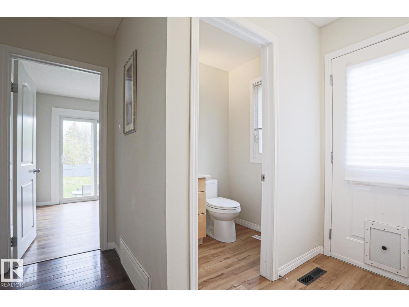 9523 151 ST NW - 23