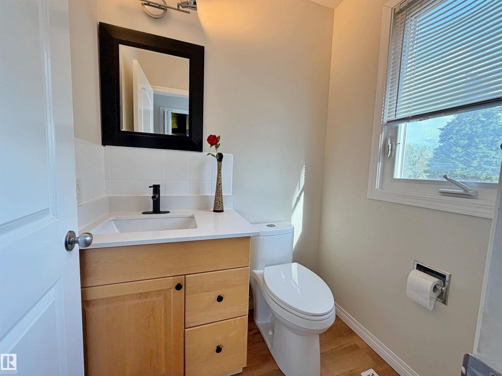 9523 151 ST NW - 24