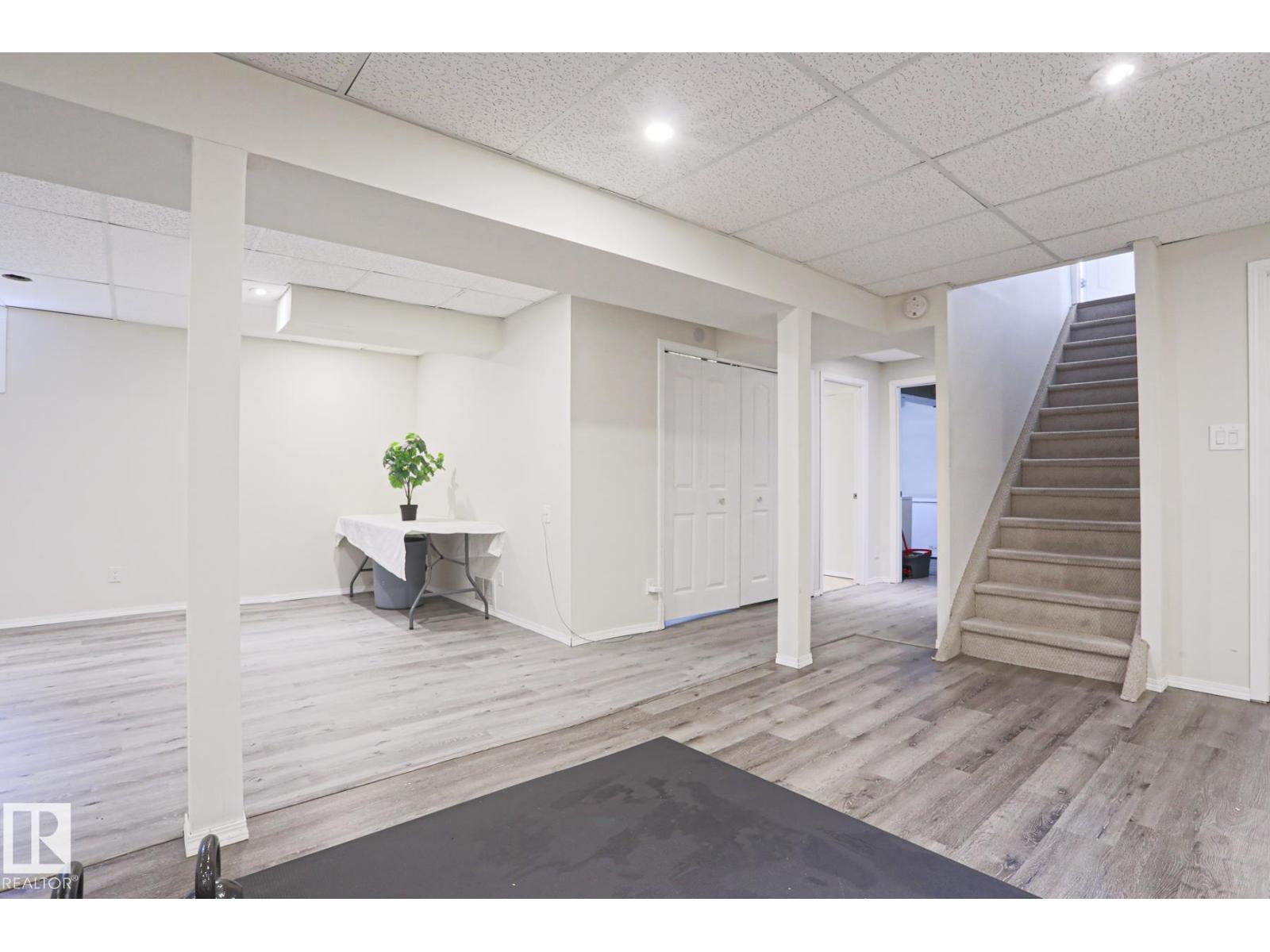 9523 151 ST NW - 28