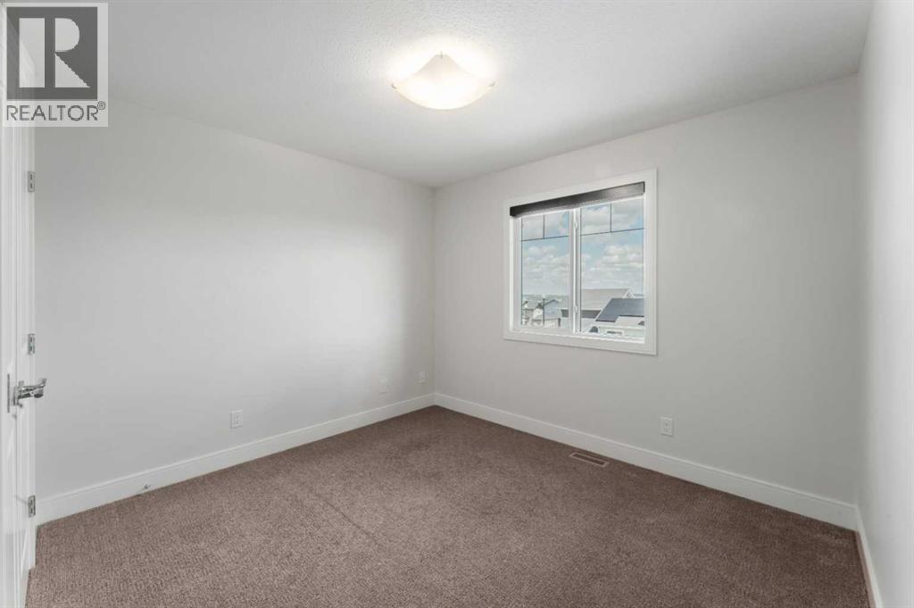 Listing photo – 1 Cole Way, Sylvan Lake