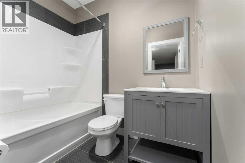Listing photo – 1 Cole Way, Sylvan Lake