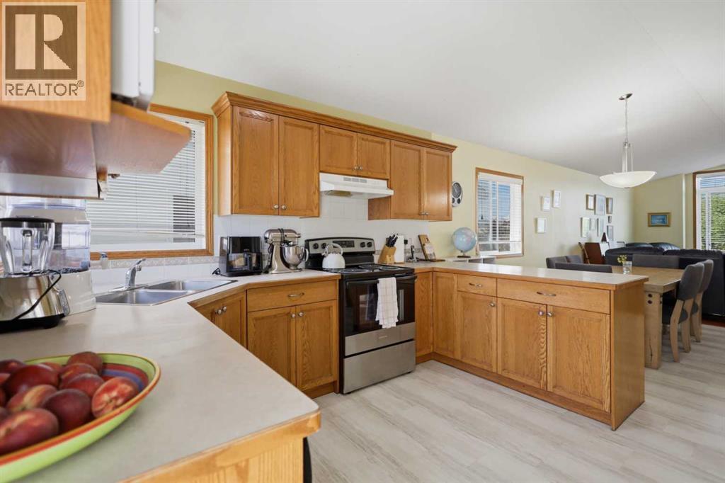 277 Deschner Close — photo 10