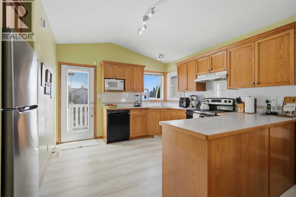 277 Deschner Close - photo 3