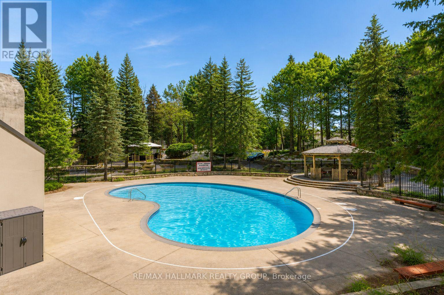 #202 1500 RIVERSIDE DRIVE E - 39