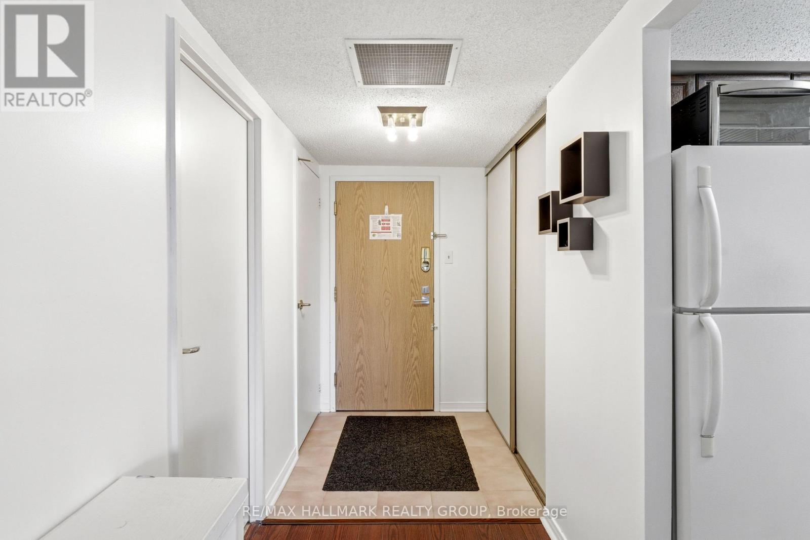 #202 1500 RIVERSIDE DRIVE E - 9