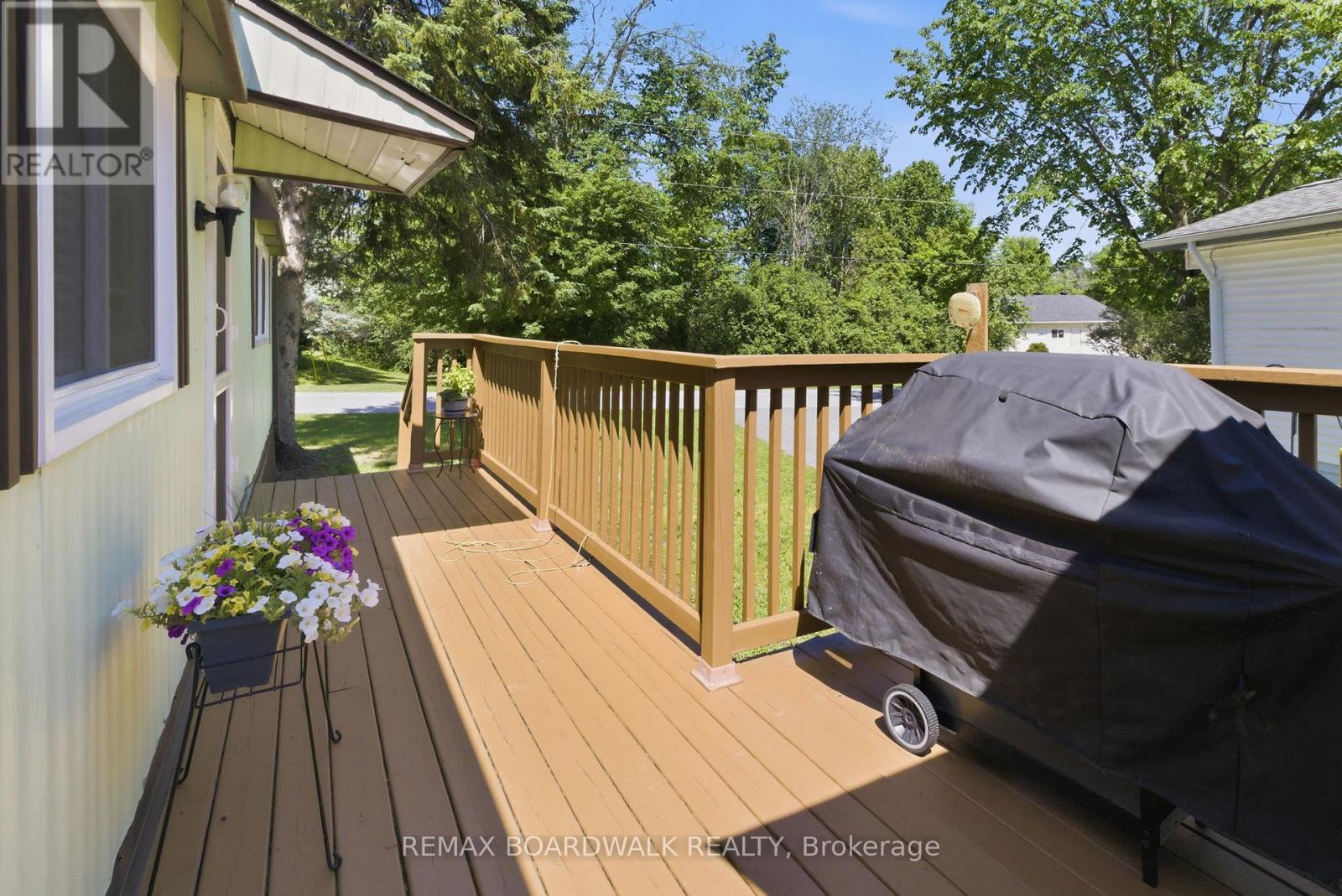 2 Bedroom for Sale in Carleton Place – 505 MAPLE GROVE ROAD – By Peter Sagos - Image 25