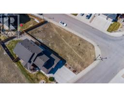 14 Canyon Estates Lane W, Lethbridge, AB T1K5W7 Photo 15