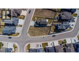 14 Canyon Estates Lane W, Lethbridge, AB T1K5W7 Photo 13