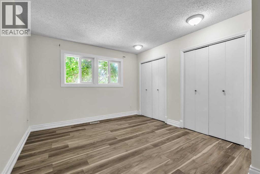 43 Taraglen Road NE - 18