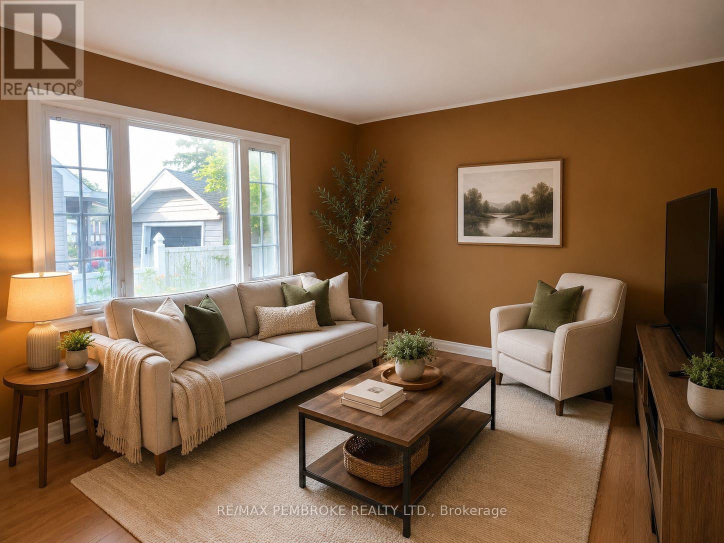 108 THIRD AVENUE, Ottawa. Luxury613. By Peter Sagos - Image 8