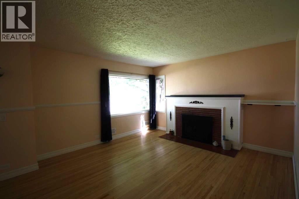 507 2 Avenue W — photo 15