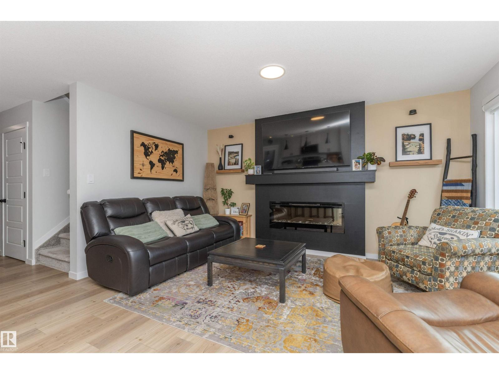 102 HORTON WY — photo 19