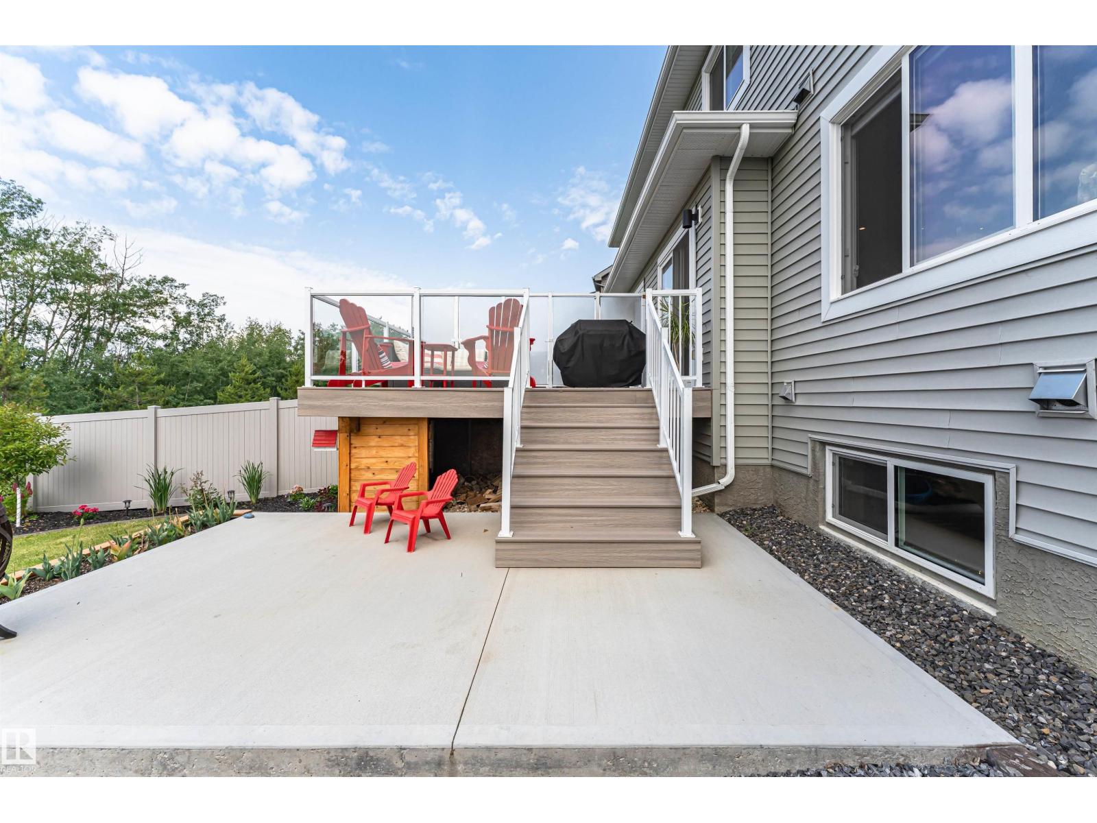 102 HORTON WY - 47
