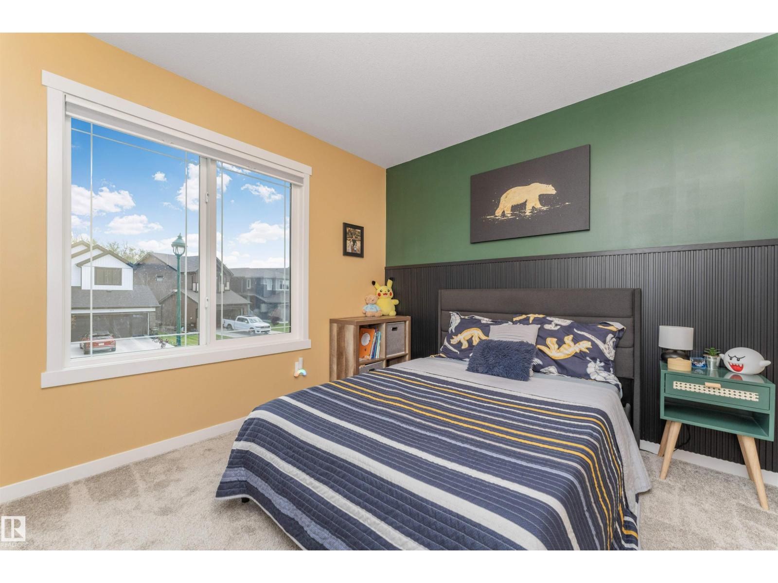 102 HORTON WY - 34
