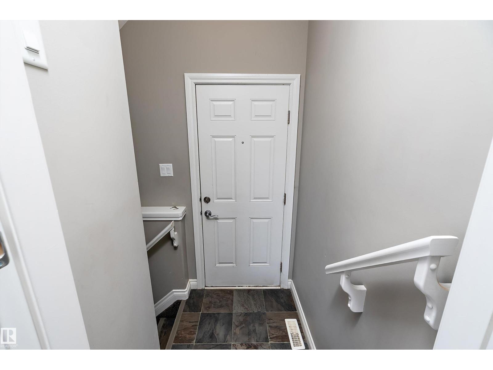 3417 WEIDLE WY SW - 29