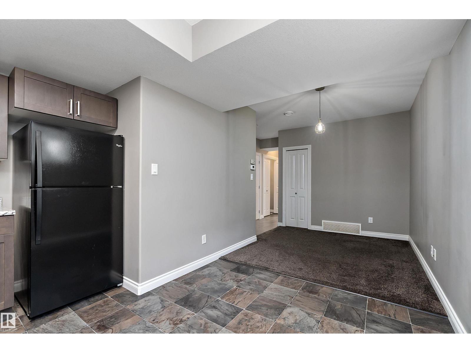 3417 WEIDLE WY SW - 35