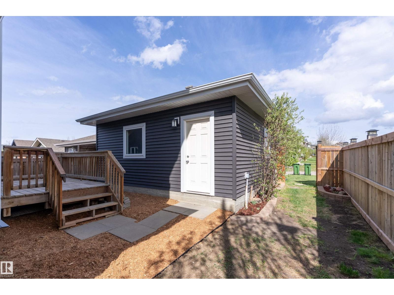 3417 WEIDLE WY SW - 46