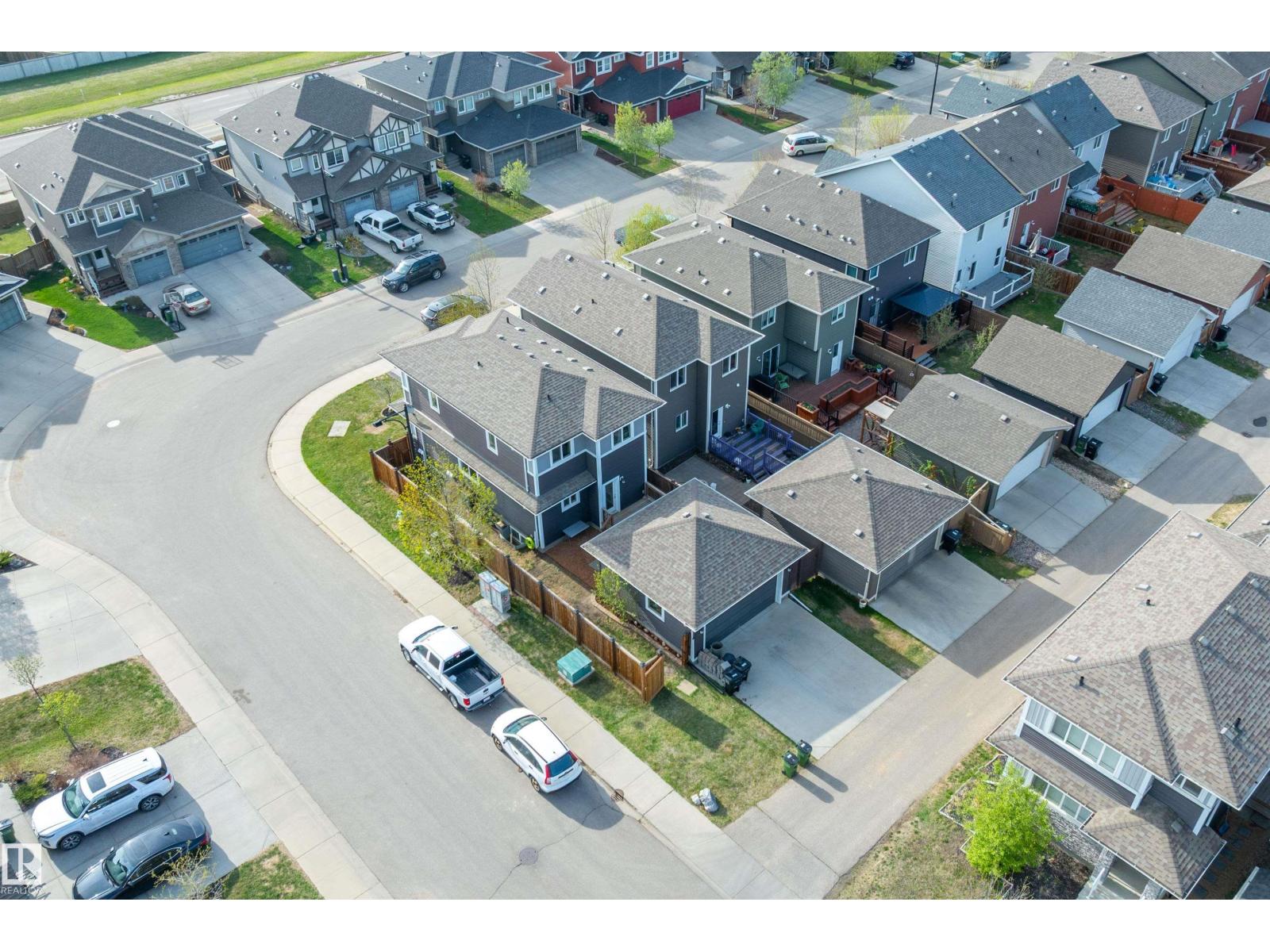 3417 WEIDLE WY SW - 52