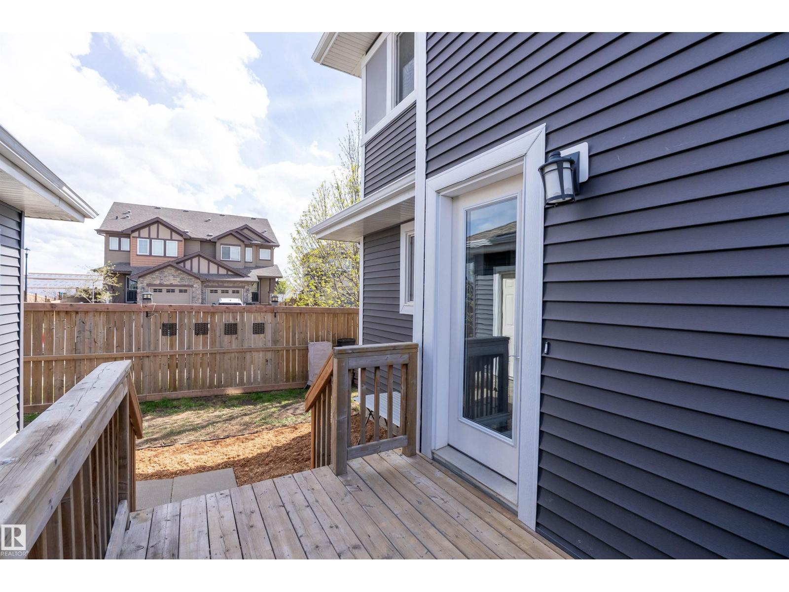 3417 WEIDLE WY SW - 44