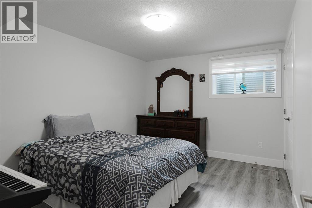 121 Demers Drive - 30
